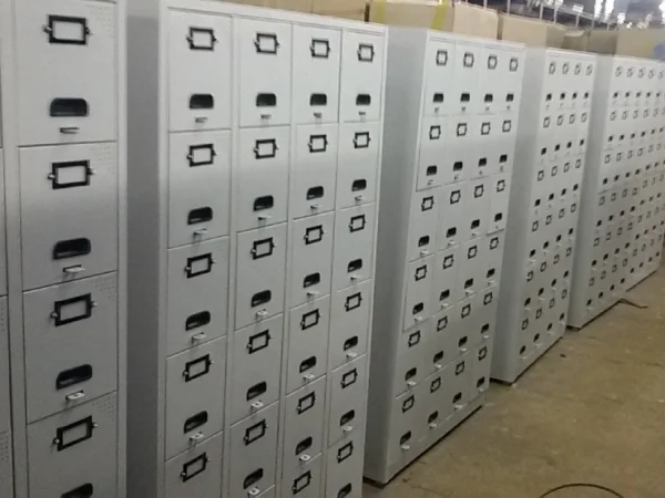 1 Personal Locker Units
